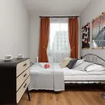 Cozy Three-bedroom Family In By Renters