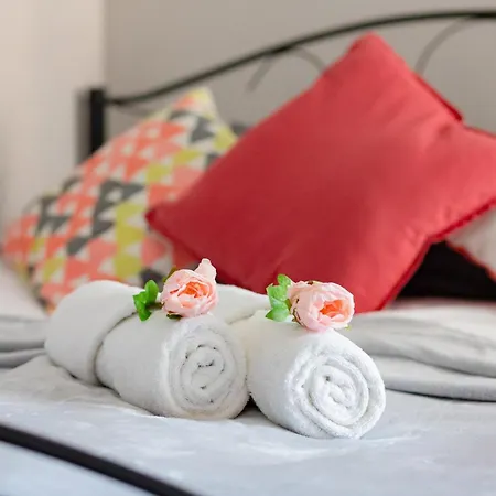 Appartement Cozy Three-bedroom Family In By Renters *