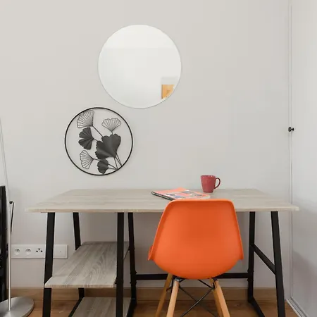 Cozy Three-bedroom Family In By Renters *