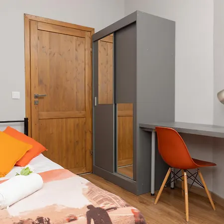 Cozy Three-bedroom Family In By Renters *